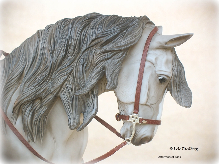 Holiday Horse 2007 - Wintersong | BreyerHorseRef